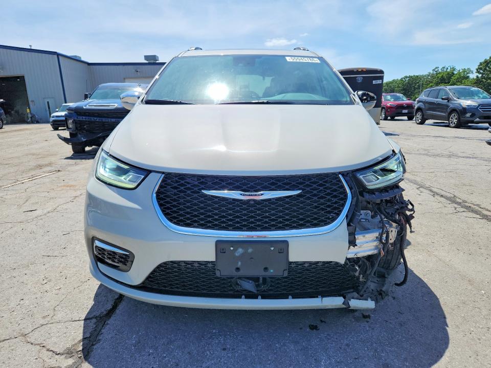 55945786 :رقم المزاد ، 2C4RC3GG5MR581767 vin ، 2021 Chrysler Pacifica مزاد بيع