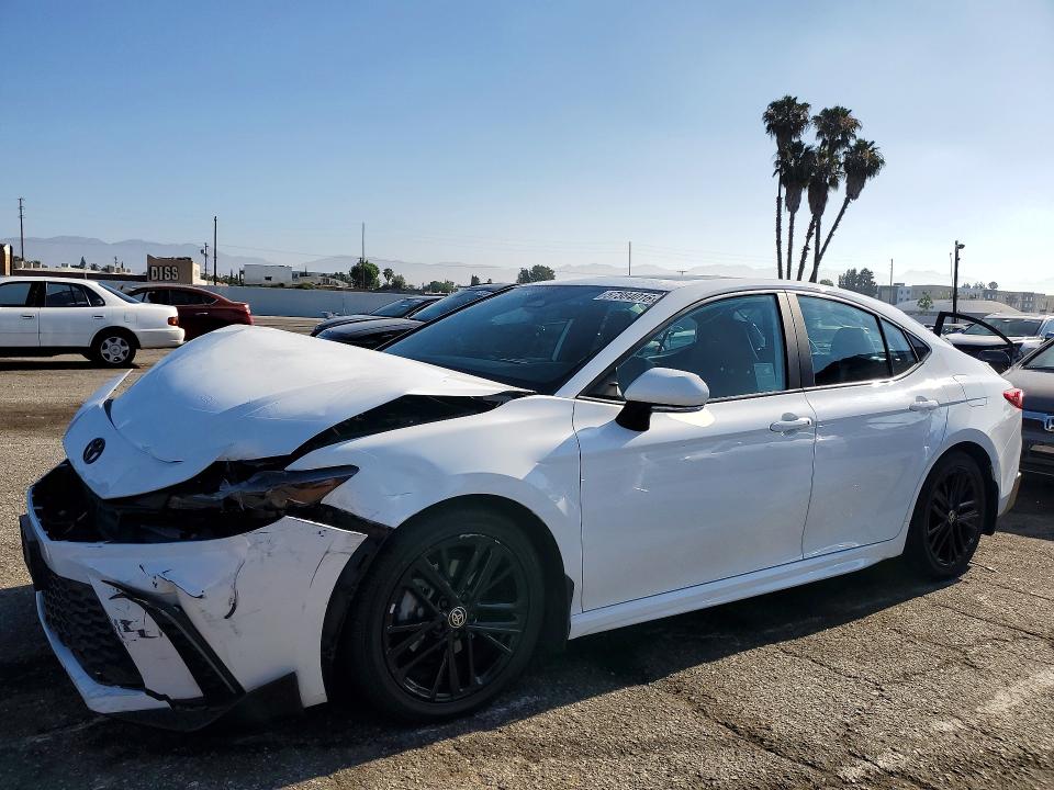 Auction sale of the 2025 Toyota Camry, vin: 4T1DAACK4SU534224, lot number: 57384016