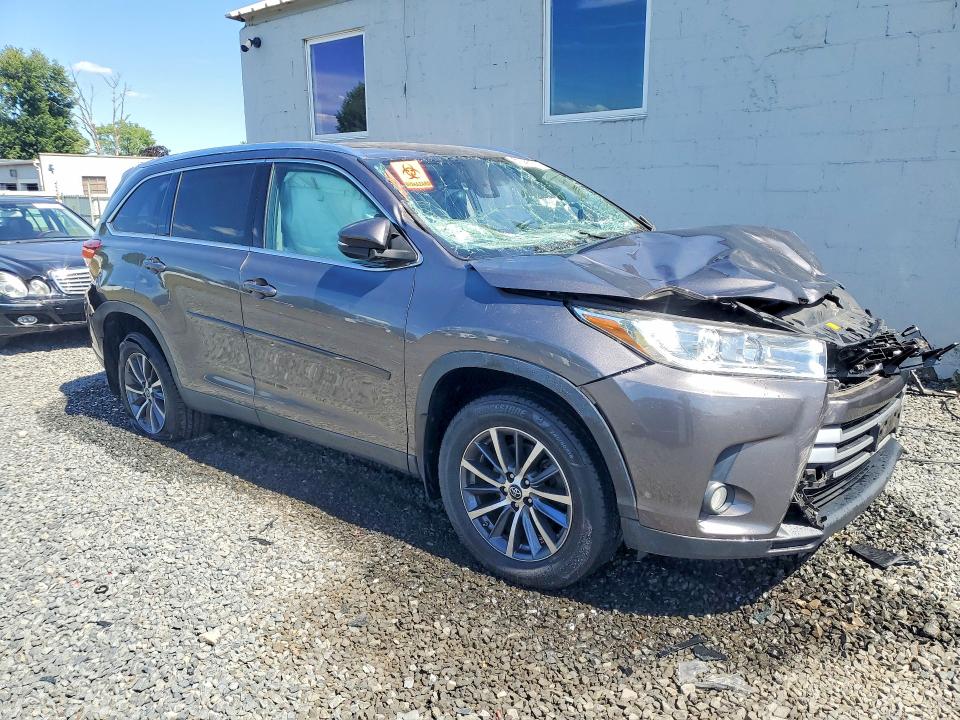 Aukcja sprzedaży 2019 Toyota Highlander, vin: 5TDJZRFH2KS599348, numer aukcji: 57586976