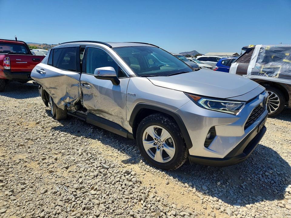 Продажа на аукционе авто 2021 Toyota Rav4, vin: 2T3RWRFV9MW111970, номер лота: 57589486