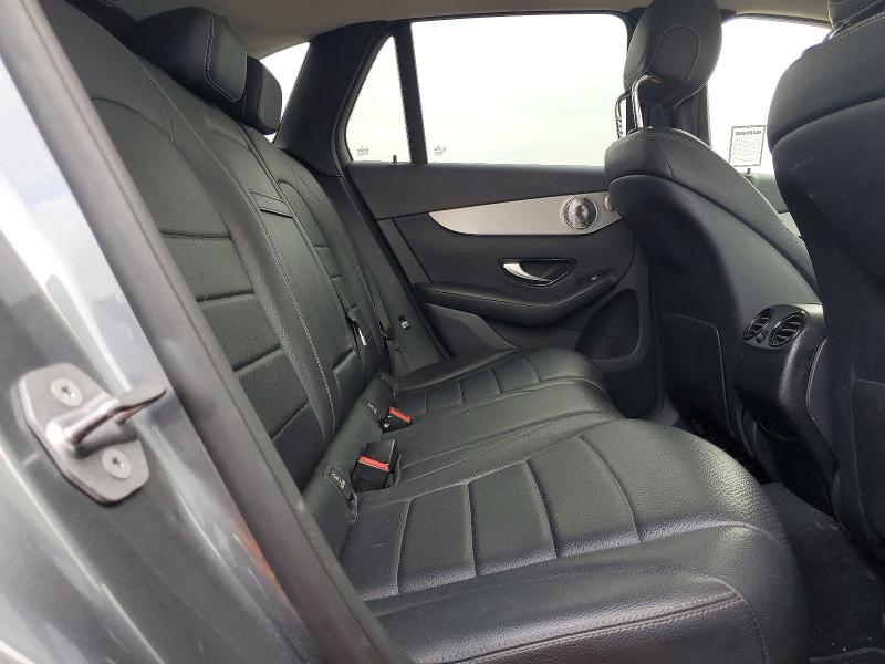 59152056 :رقم المزاد ، WDC0G4JB9HF172775 vin ، 2017 Mercedes-benz Glc مزاد بيع