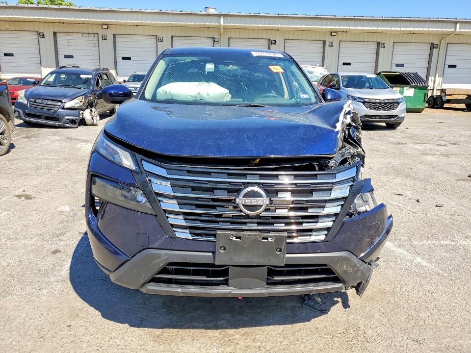 55710526 :رقم المزاد ، 5N1BT3BA4RC698272 vin ، 2024 Nissan Rogue مزاد بيع