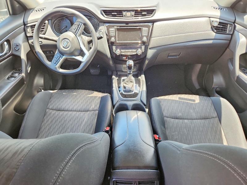 58208156 :رقم المزاد ، 5N1AT2MTXJC817810 vin ، 2018 Nissan Rogue مزاد بيع