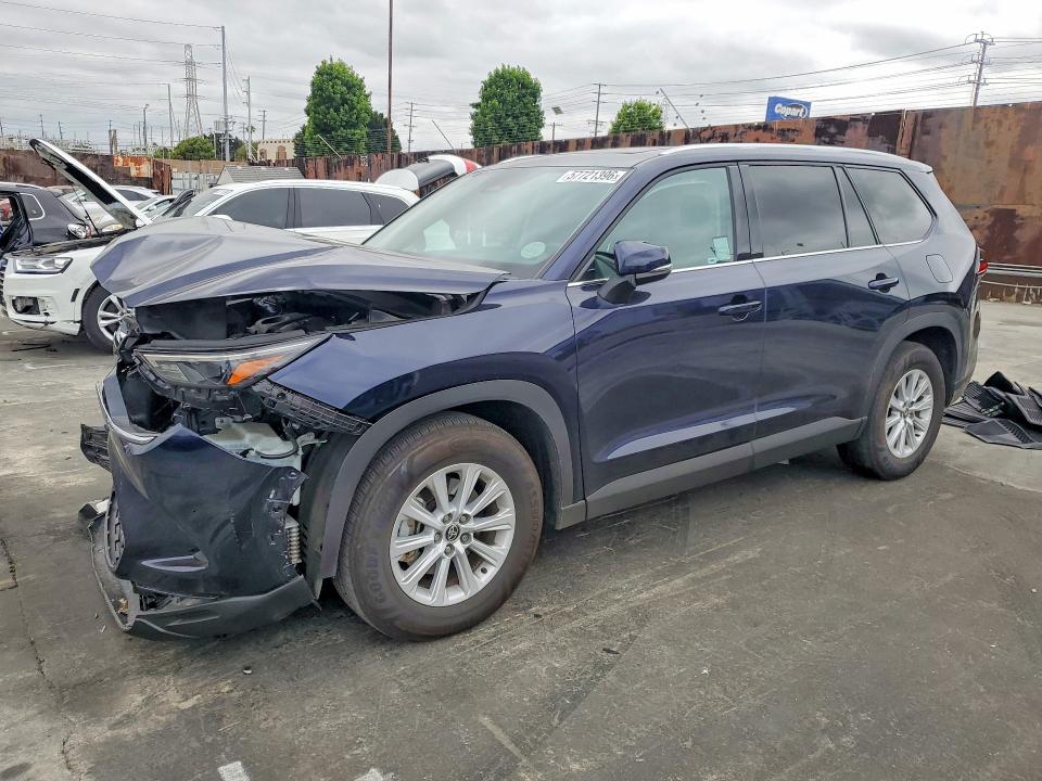 Продажа на аукционе авто 2026 Toyota Grand Highlander Hybrid, vin: 5TDACAB50TS075034, номер лота: 57721396