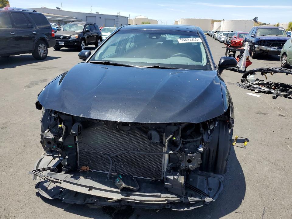 55602266 :رقم المزاد ، 4T1B11HK5KU779680 vin ، 2019 Toyota Camry مزاد بيع