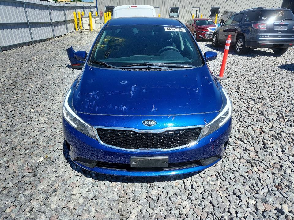 2018 Kia Forte მანქანა იყიდება აუქციონზე, vin: 3KPFL4A70JE262615, აუქციონის ნომერი: 55860676
