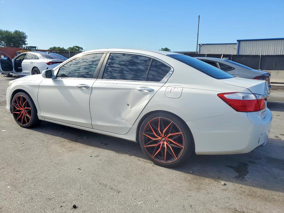 58443226 :رقم المزاد ، 1HGCR2F79DA171138 vin ، 2013 Honda Accord مزاد بيع