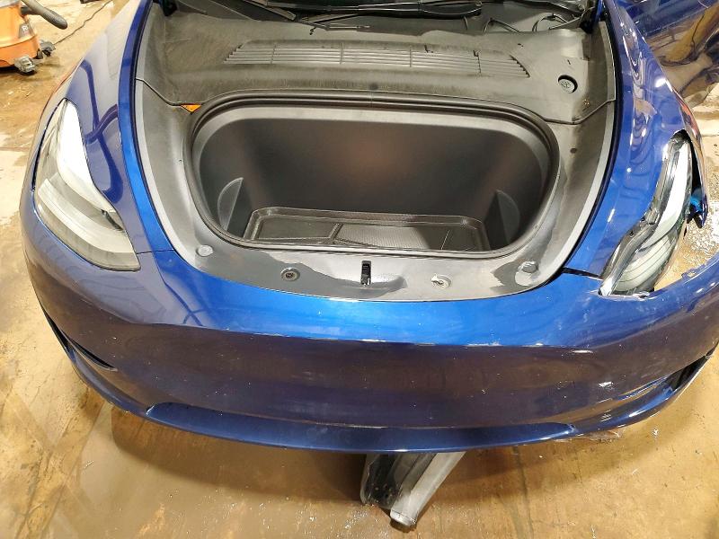 58740446 :رقم المزاد ، 7SAYGDEE5PF662083 vin ، 2023 Tesla Model Y مزاد بيع