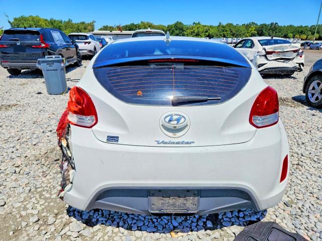 Продаж на аукціоні авто 2016 Hyundai Veloster, vin: KMHTC6AD1GU269678, номер лоту: 57705326