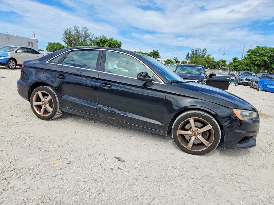 2015 Audi A3 მანქანა იყიდება აუქციონზე, vin: WAUACGFF3F1010876, აუქციონის ნომერი: 56213446