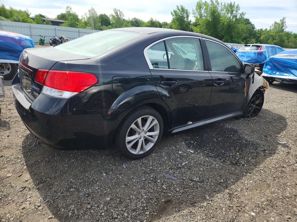 57303366 :رقم المزاد ، 4S3BMBA62E3037228 vin ، 2014 Subaru Legacy مزاد بيع