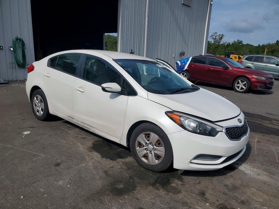 57455346 :رقم المزاد ، KNAFX4A64F5261558 vin ، 2015 Kia Forte مزاد بيع