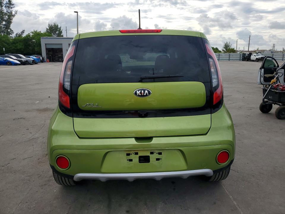 Продаж на аукціоні авто 2017 Kia Soul, vin: KNDJP3A59H7881327, номер лоту: 56793266