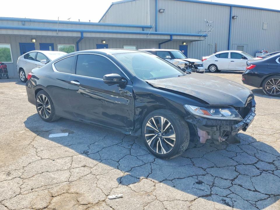 Продаж на аукціоні авто 2017 Honda Accord, vin: 1HGCT2A89HA006438, номер лоту: 55625316