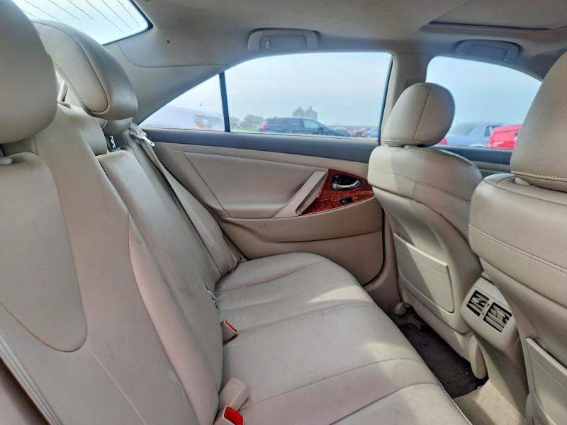 55580406 :رقم المزاد ، 4T4BF3EK1BR152255 vin ، 2011 Toyota Camry مزاد بيع