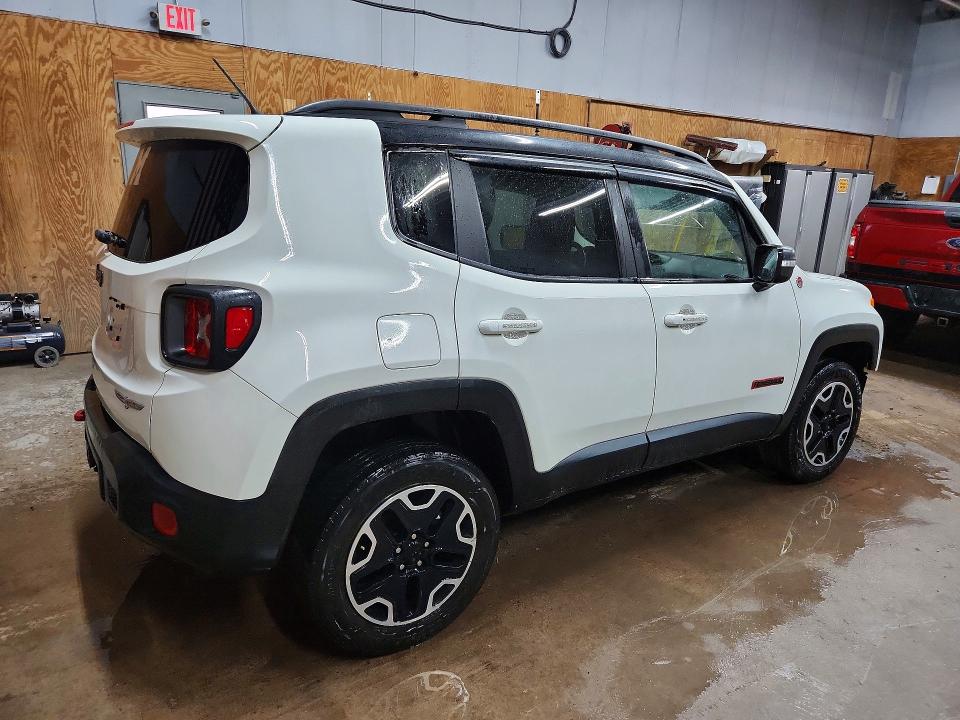 Продажа на аукционе авто 2017 Jeep Renegade, vin: ZACCJBCBXHPF75392, номер лота: 58120406