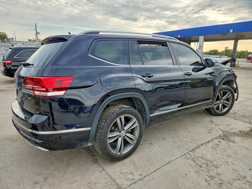 58926366 :رقم المزاد ، 1V2YR2CA2KC539177 vin ، 2019 Volkswagen Atlas مزاد بيع