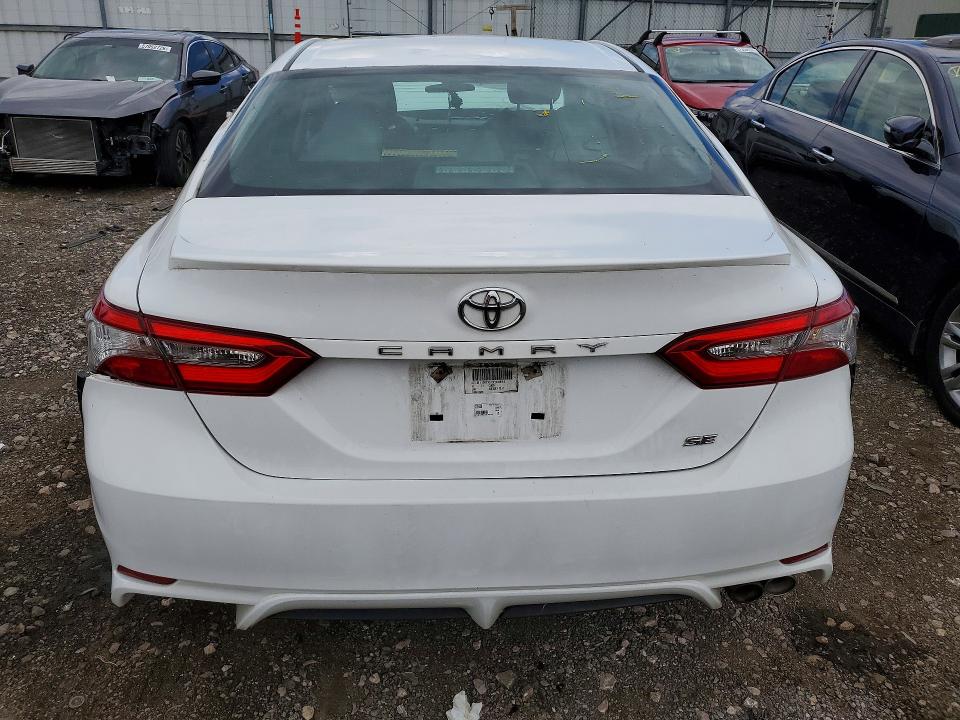 Auction sale of the 2018 Toyota Camry, vin: 4T1B11HKXJU134974, lot number: 60290906