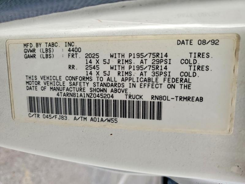 56378426 :رقم المزاد ، 4TARN81A1NZ045204 vin ، 1992 Toyota Pickup مزاد بيع
