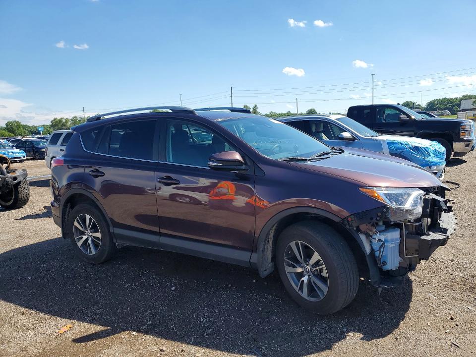 Продаж на аукціоні авто 2017 Toyota Rav4, vin: 2T3RFREV7HW684504, номер лоту: 57031406