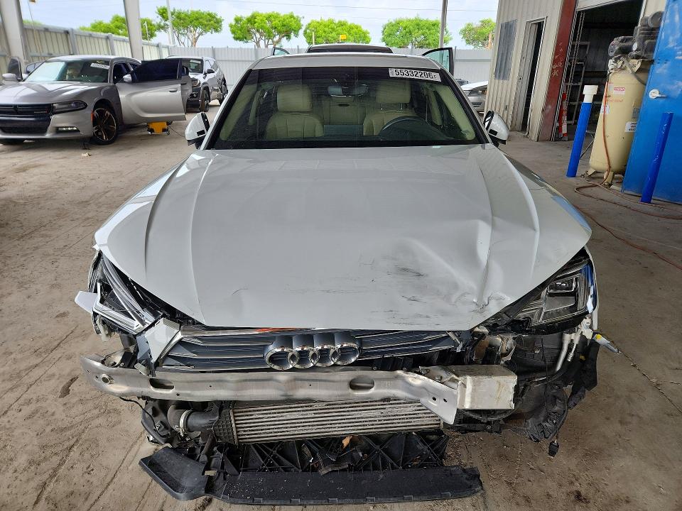 2019 Audi A4 მანქანა იყიდება აუქციონზე, vin: WAUHMAF48KA014584, აუქციონის ნომერი: 55332206