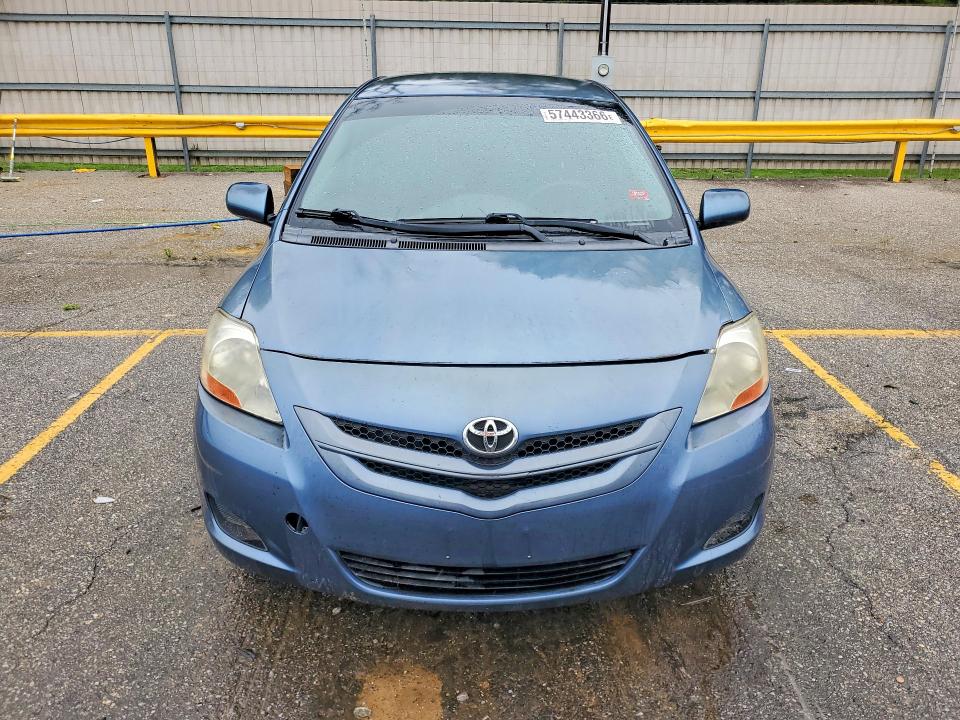 57443366 :رقم المزاد ، JTDBT923171081798 vin ، 2007 Toyota Yaris مزاد بيع