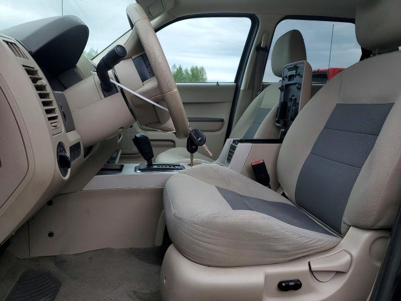 2008 Ford Escape მანქანა იყიდება აუქციონზე, vin: 1FMCU03Z48KC90833, აუქციონის ნომერი: 56131136