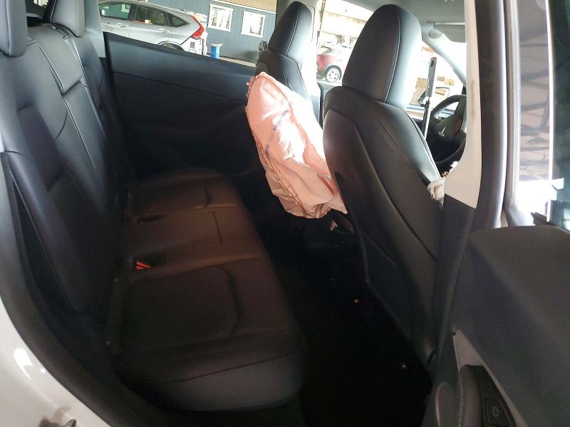 2024 Tesla Model Y მანქანა იყიდება აუქციონზე, vin: 7SAYGDED1RF093999, აუქციონის ნომერი: 58479426