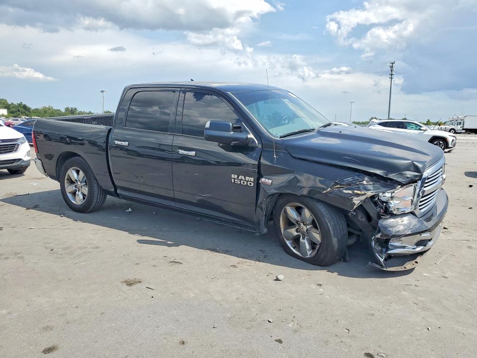 58702926 :رقم المزاد ، 1C6RR6LT8HS513428 vin ، 2017 Ram 1500 مزاد بيع