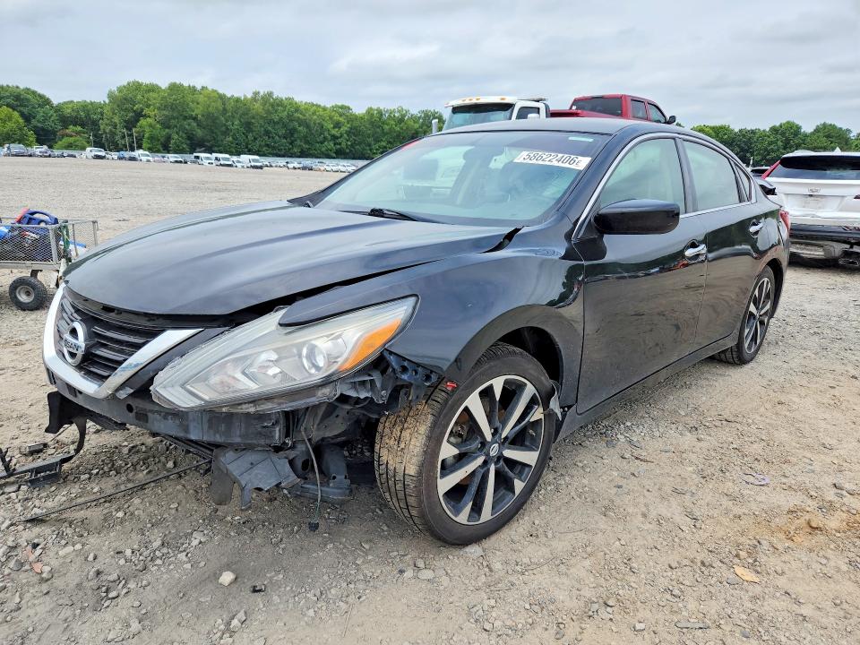 2018 Nissan Altima მანქანა იყიდება აუქციონზე, vin: 1N4AL3AP7JC232917, აუქციონის ნომერი: 58622406