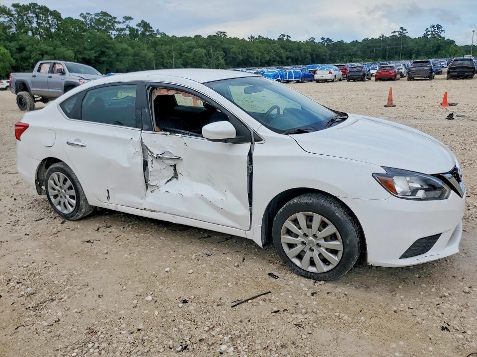Продаж на аукціоні авто 2016 Nissan Sentra, vin: 3N1AB7AP7GL658756, номер лоту: 56128716