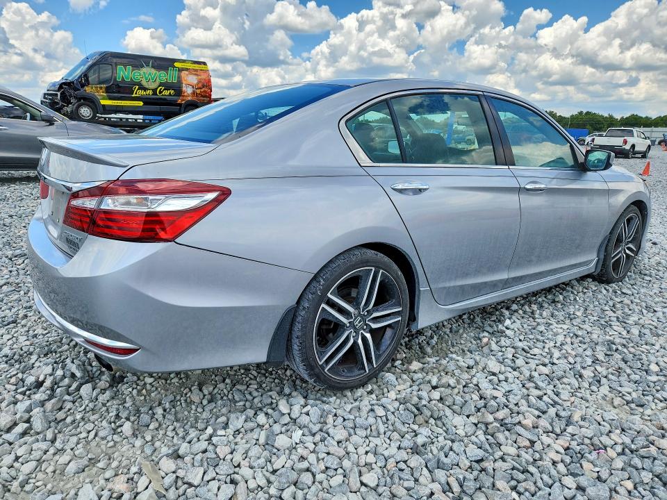 Продаж на аукціоні авто 2017 Honda Accord, vin: 1HGCR2F59HA145210, номер лоту: 57193156