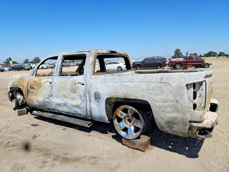 58509206 :رقم المزاد ، 3GCUKRER9JG298343 vin ، 2018 Chevrolet Silverado مزاد بيع