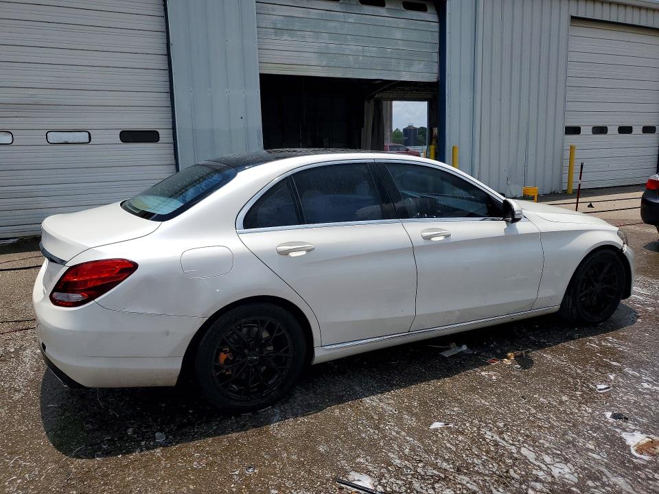 57913766 :رقم المزاد ، 55SWF4JBXFU067133 vin ، 2015 Mercedes-benz C مزاد بيع