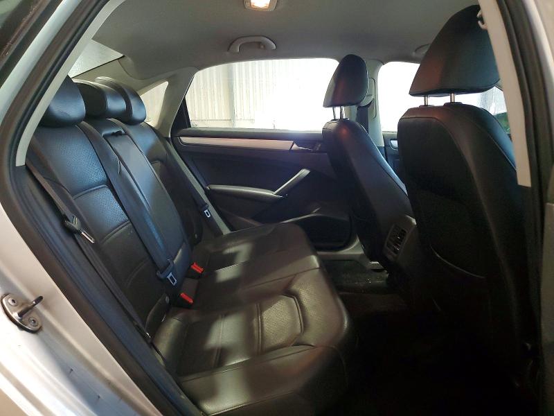 2013 Volkswagen Passat მანქანა იყიდება აუქციონზე, vin: 1VWBP7A38DC104307, აუქციონის ნომერი: 57161466