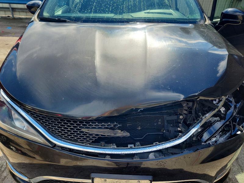 57320536 :رقم المزاد ، 2C4RC1FG2JR122942 vin ، 2018 Chrysler Pacifica مزاد بيع