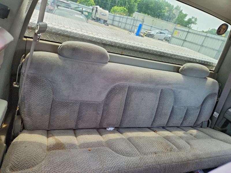 55929236 :رقم المزاد ، 1GTGK29R8XF059228 vin ، 1999 Gmc Sierra مزاد بيع