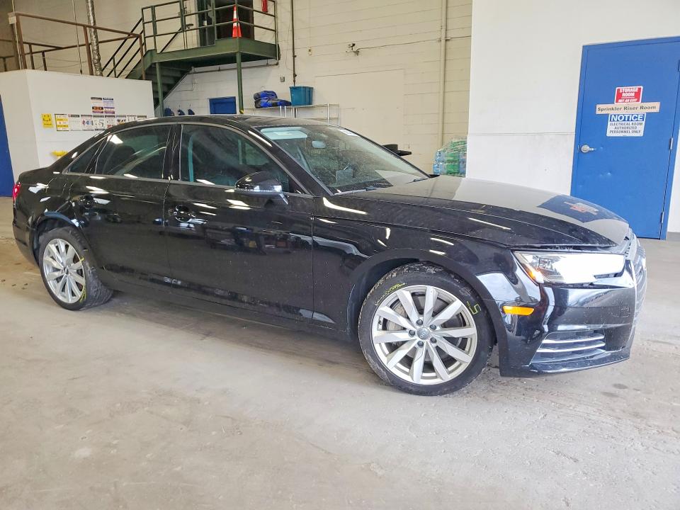 Продаж на аукціоні авто 2017 Audi A4, vin: WAUANAF43HN023872, номер лоту: 56654586