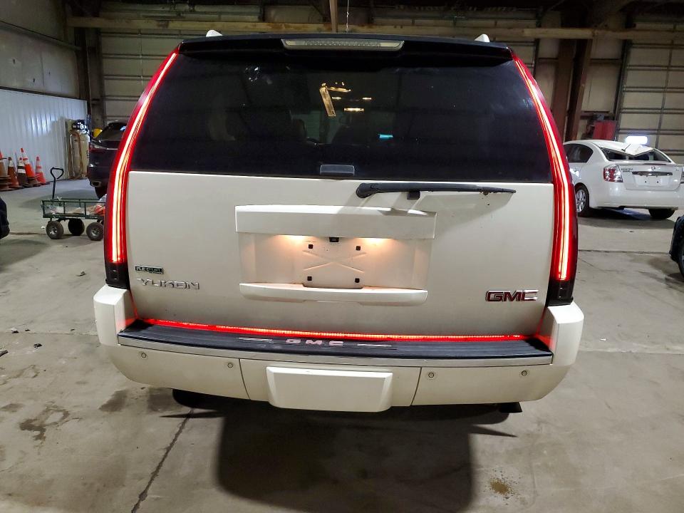 57928966 :رقم المزاد ، 1GKS2EEF4BR242676 vin ، 2011 Gmc Yukon مزاد بيع