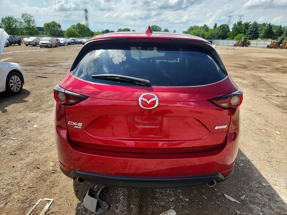 56683526 :رقم المزاد ، JM3KFBCM2J0465552 vin ، 2018 Mazda Cx-5 مزاد بيع