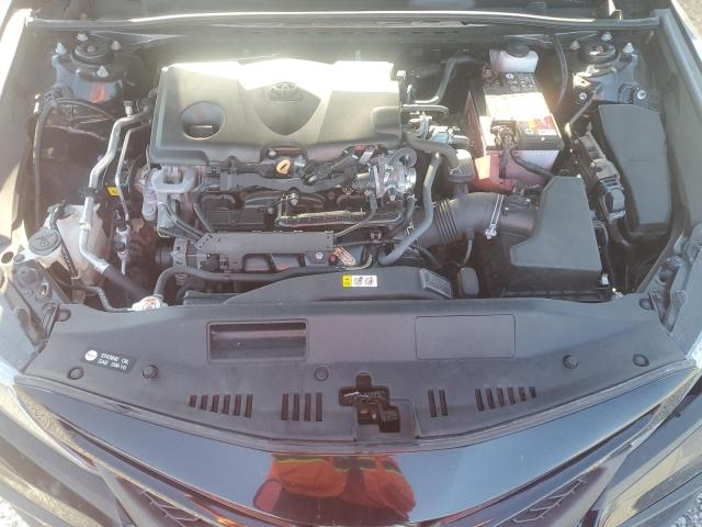 57585936 :رقم المزاد ، 4T1G11AK1NU656334 vin ، 2022 Toyota Camry مزاد بيع
