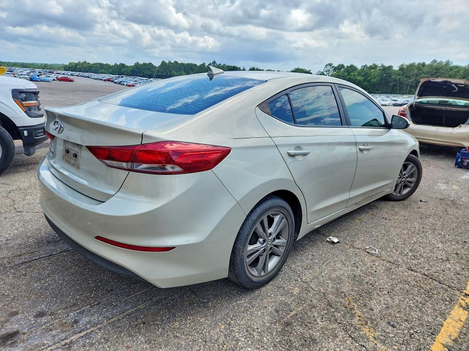 Aukcja sprzedaży 2017 Hyundai Elantra, vin: 5NPD84LF7HH129014, numer aukcji: 58293126