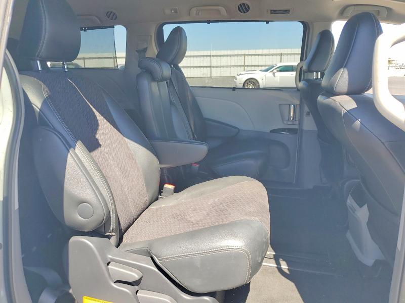 Продаж на аукціоні авто 2011 Toyota Sienna, vin: 5TDXK3DC8BS067850, номер лоту: 59348386