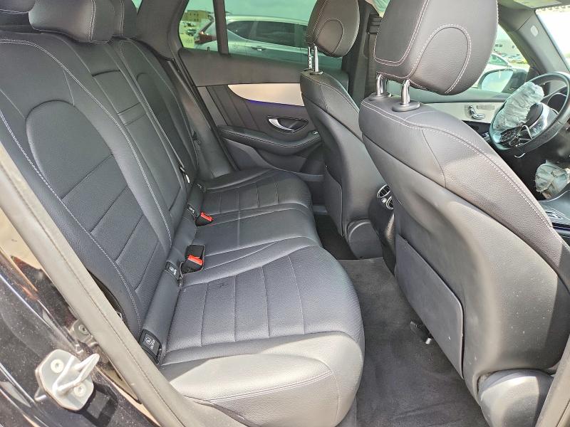 58520956 :رقم المزاد ، W1N0G8DB7MF924582 vin ، 2021 Mercedes-benz Glc مزاد بيع
