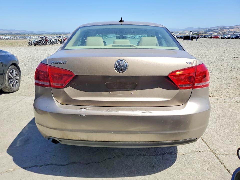 Продаж на аукціоні авто 2015 Volkswagen Passat, vin: 1VWAS7A32FC068384, номер лоту: 55890806