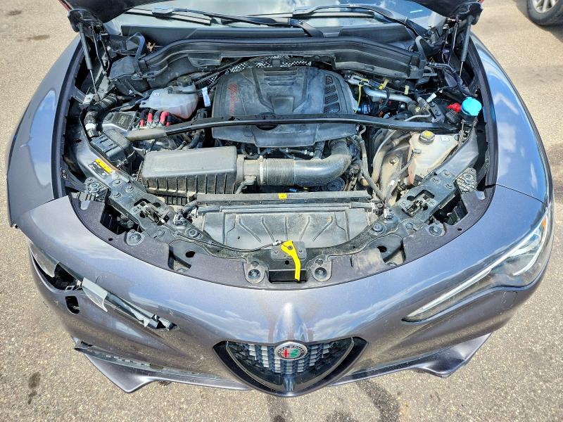 57686316 :رقم المزاد ، ZASPAKBN1N7D29635 vin ، 2022 Alfa Romeo Stelvio مزاد بيع