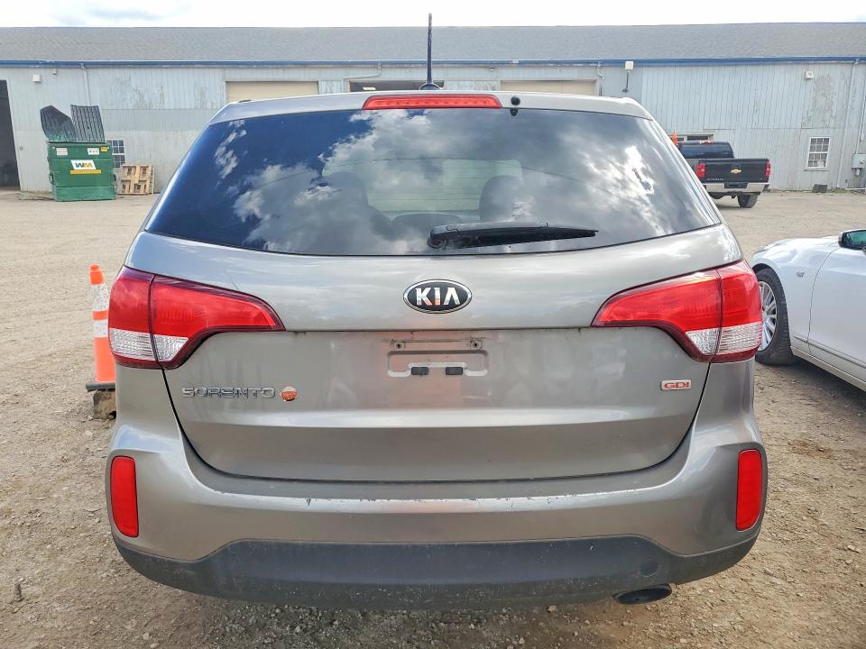 Продажа на аукционе авто 2015 Kia Sorento, vin: 5XYKT3A60FG629622, номер лота: 57425446