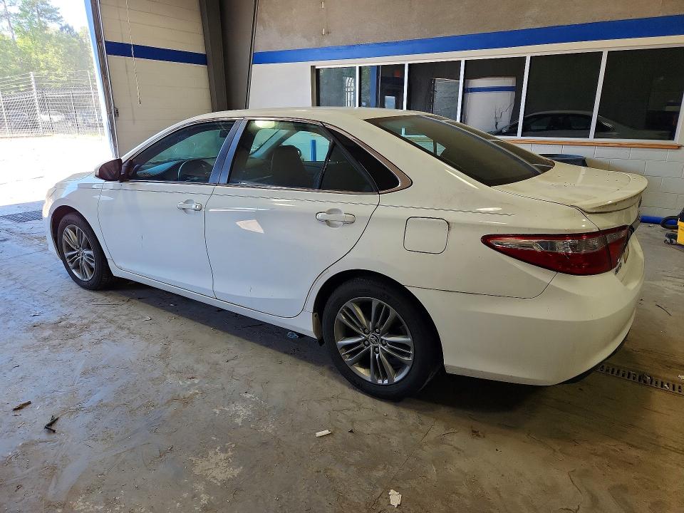 Продажа на аукционе авто 2015 Toyota Camry, vin: 4T1BF1FK7FU055595, номер лота: 57646356