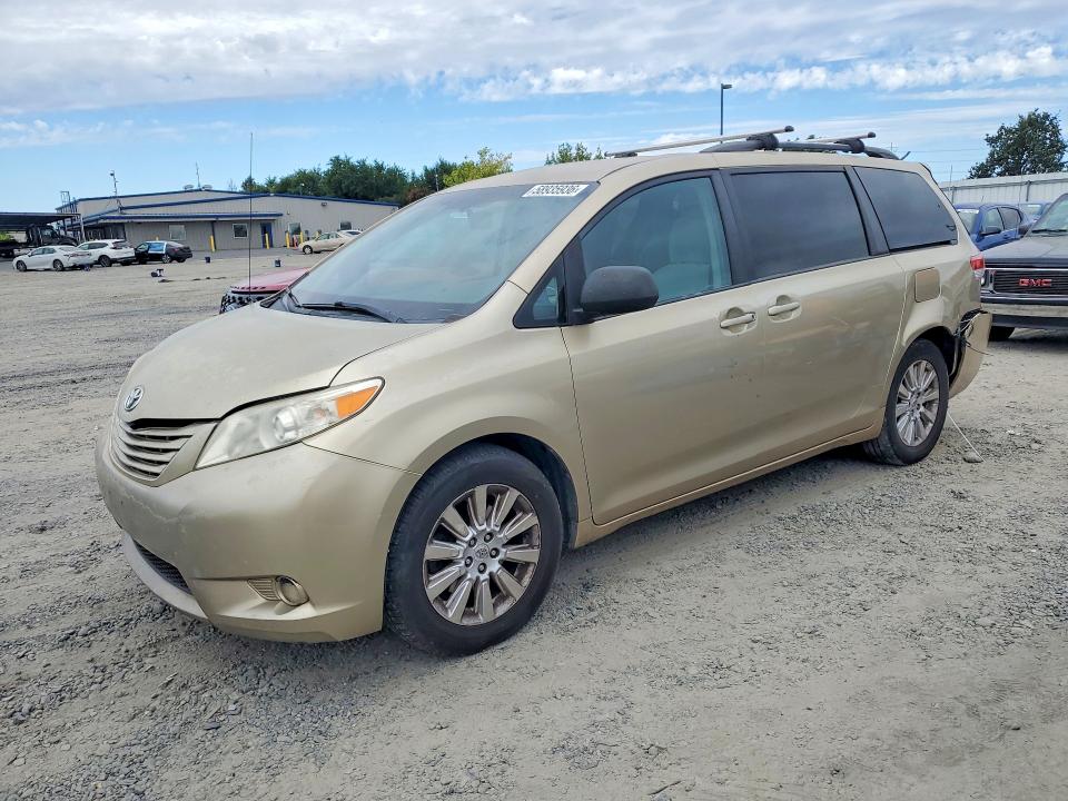 Продажа на аукционе авто 2011 Toyota Sienna, vin: 5TDJK3DC1BS002960, номер лота: 58935936
