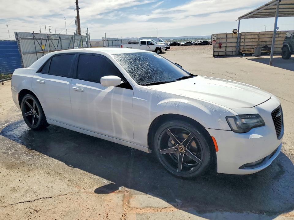 Продаж на аукціоні авто 2019 Chrysler 300, vin: 2C3CCABGXKH515577, номер лоту: 56549486